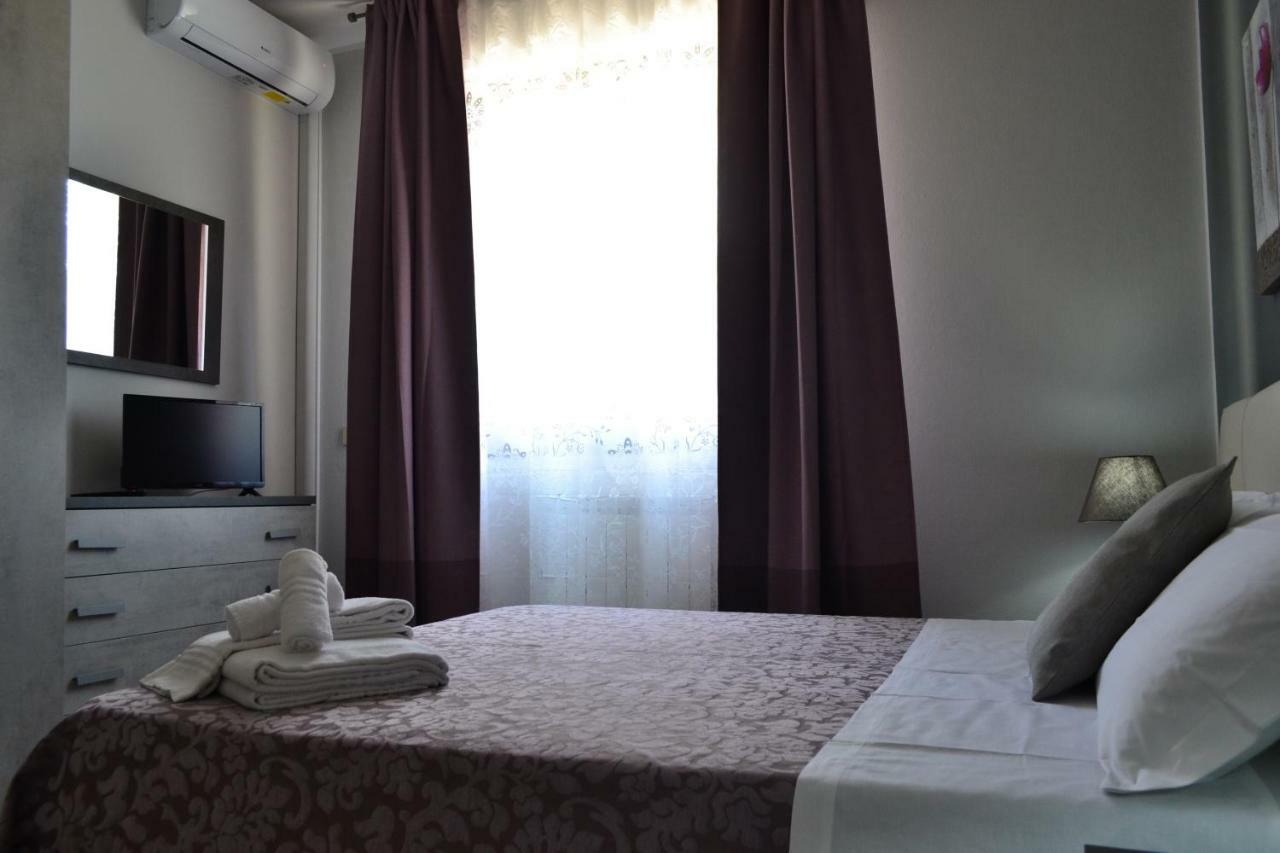 La Fenice Hotel 몬테카티니테르메 외부 사진