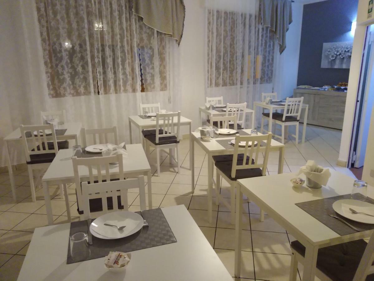 La Fenice Hotel 몬테카티니테르메 외부 사진